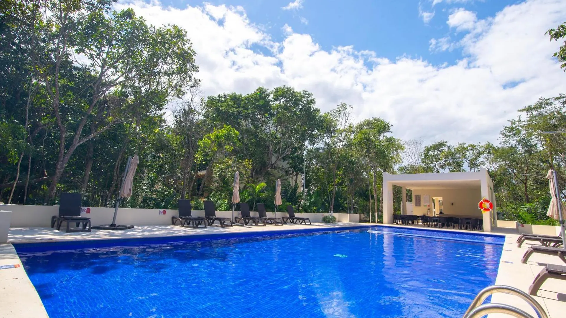 Departamento En Playa Del Carmen Apartment 0*,